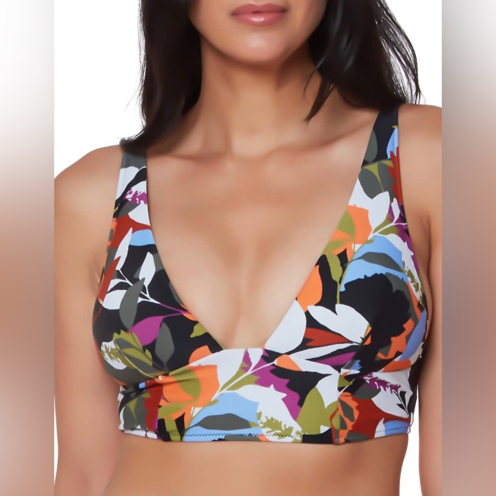 Bar III Women’s Floral flirt Printed pullover Bikini Top in Olive size S